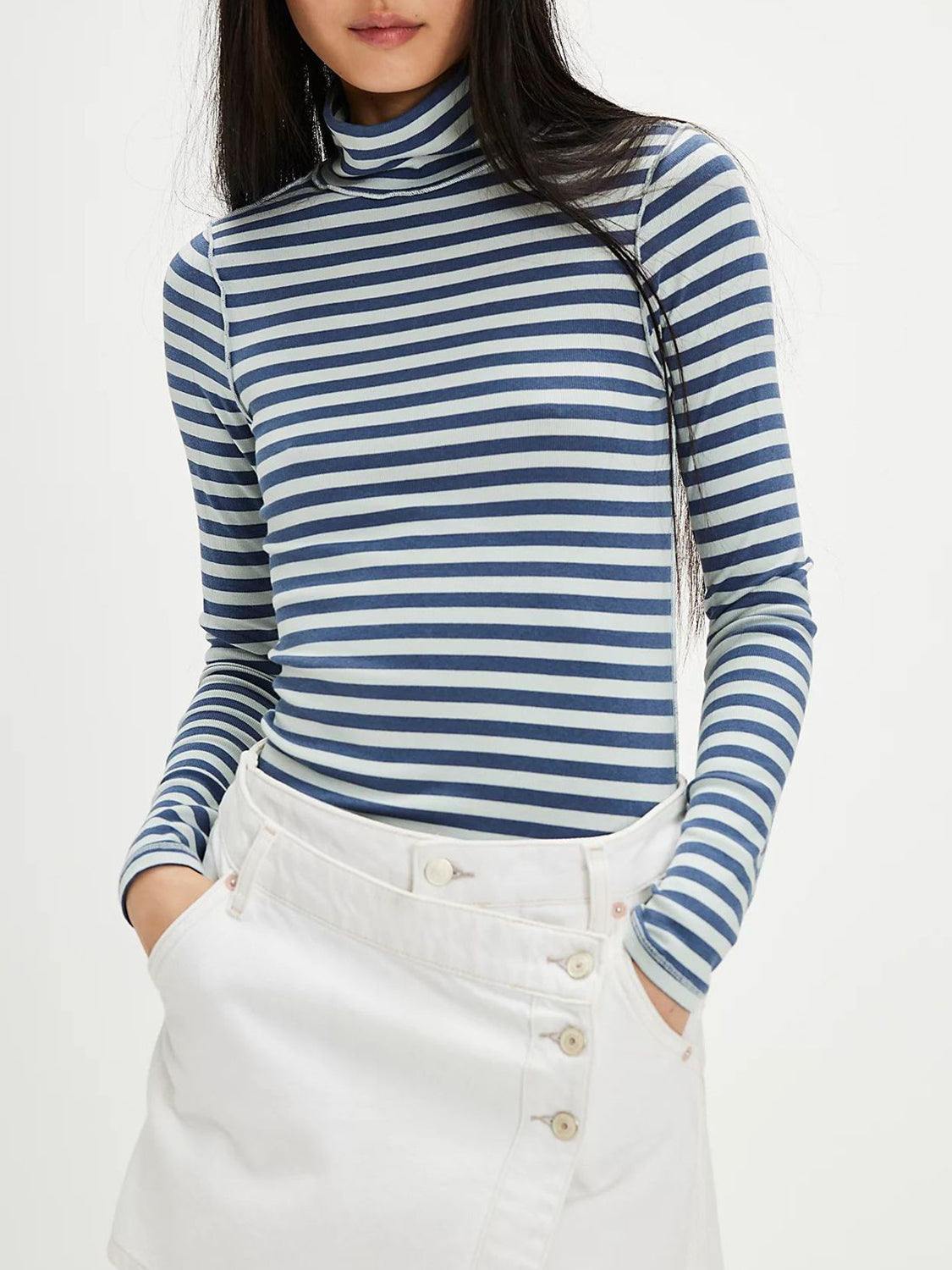 Exposed Seam Striped Turtleneck Long Sleeve T-Shirt