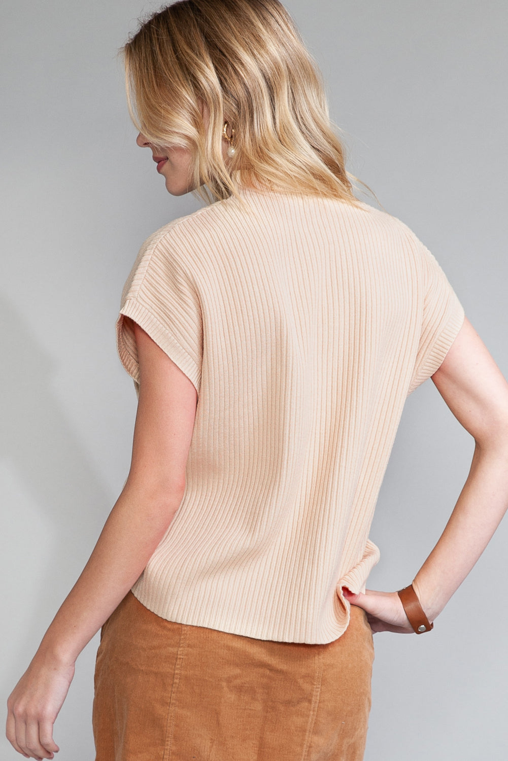 Cozy Breeze Ribbed Short-Sleeve Sweater