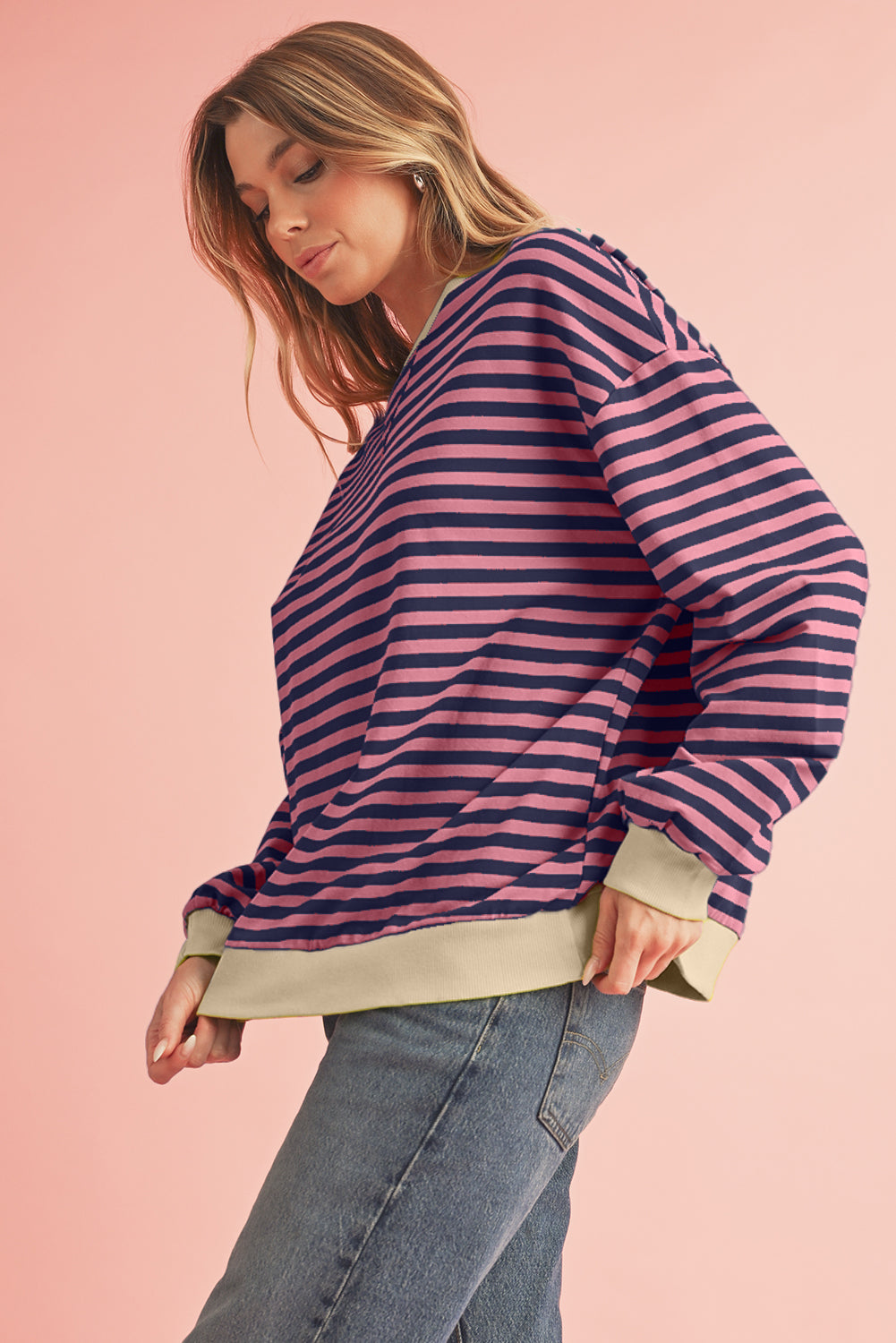 Chill Vibes Contrast Edge Oversized Sweatshirt