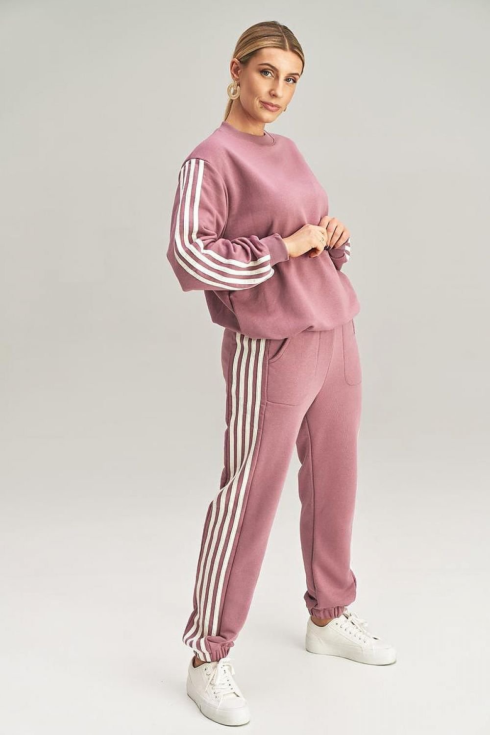 Stripe Vibe Pullover Tracksuit