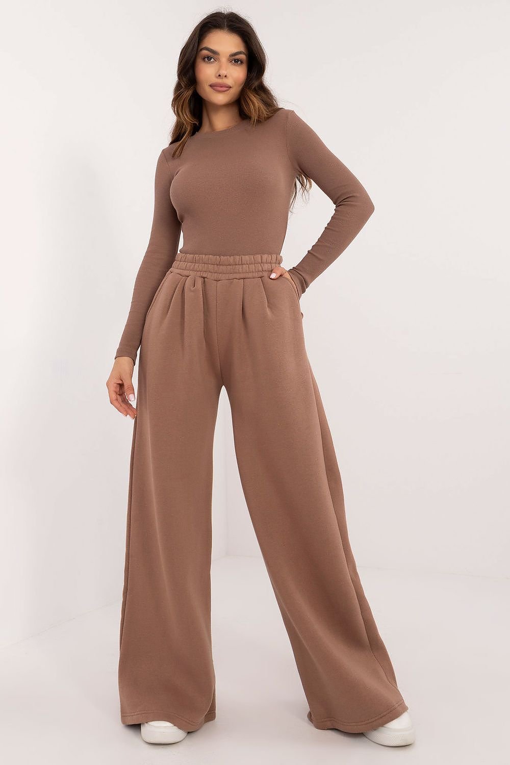 Snug & Stylish High-Rise Ensemble