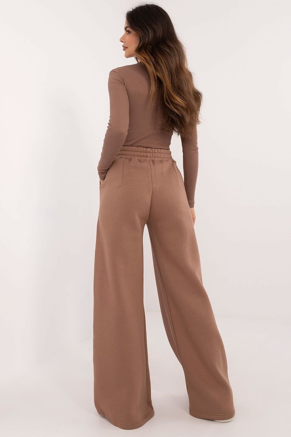 Snug & Stylish High-Rise Ensemble