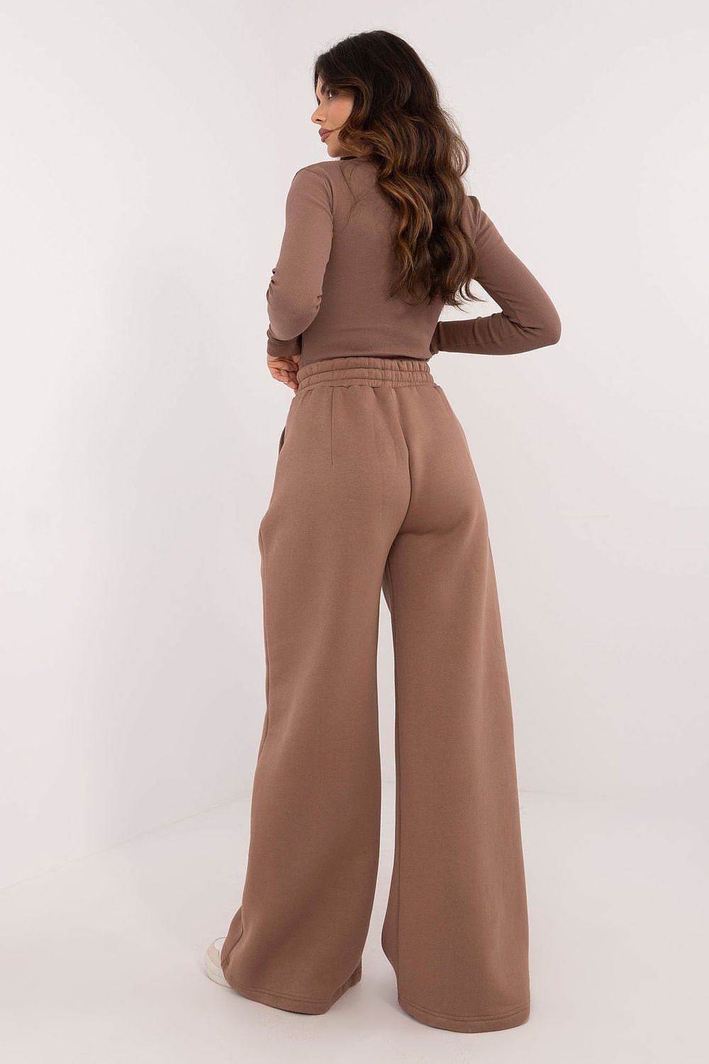 Snug & Stylish High-Rise Ensemble