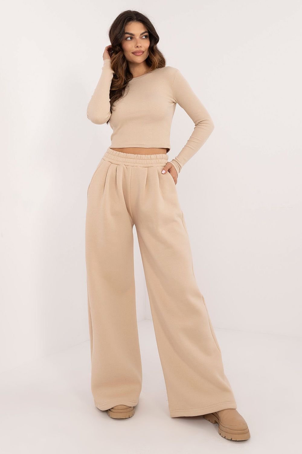 Snug & Stylish High-Rise Ensemble