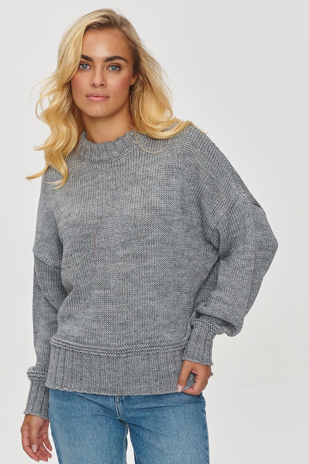 Versatile Warmth Loose-Fit Sweater