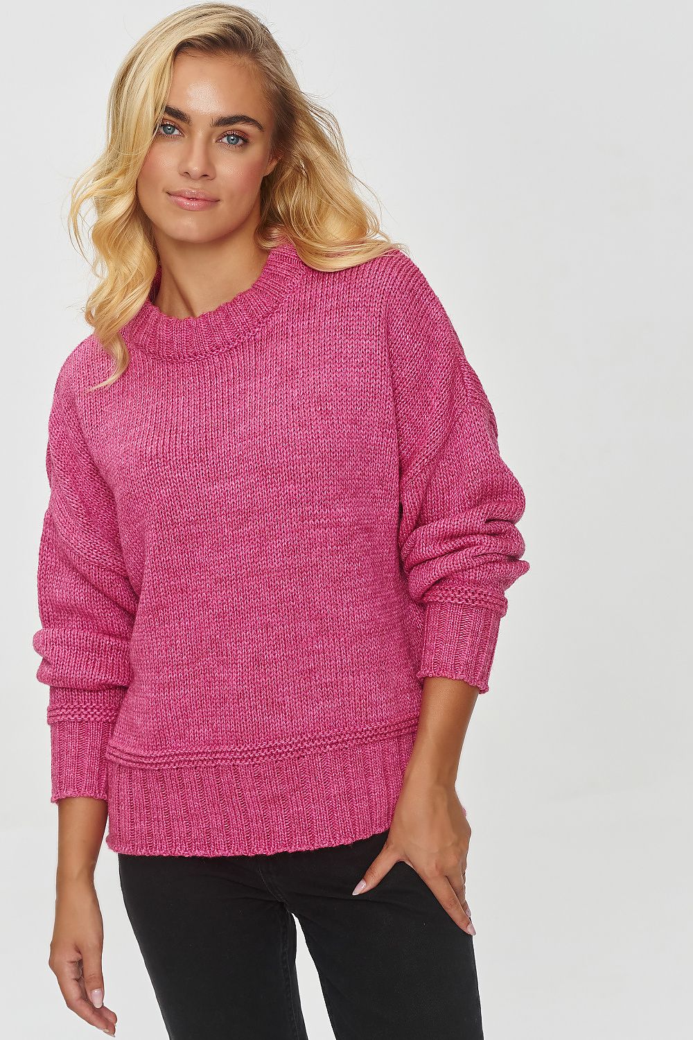 Versatile Warmth Loose-Fit Sweater