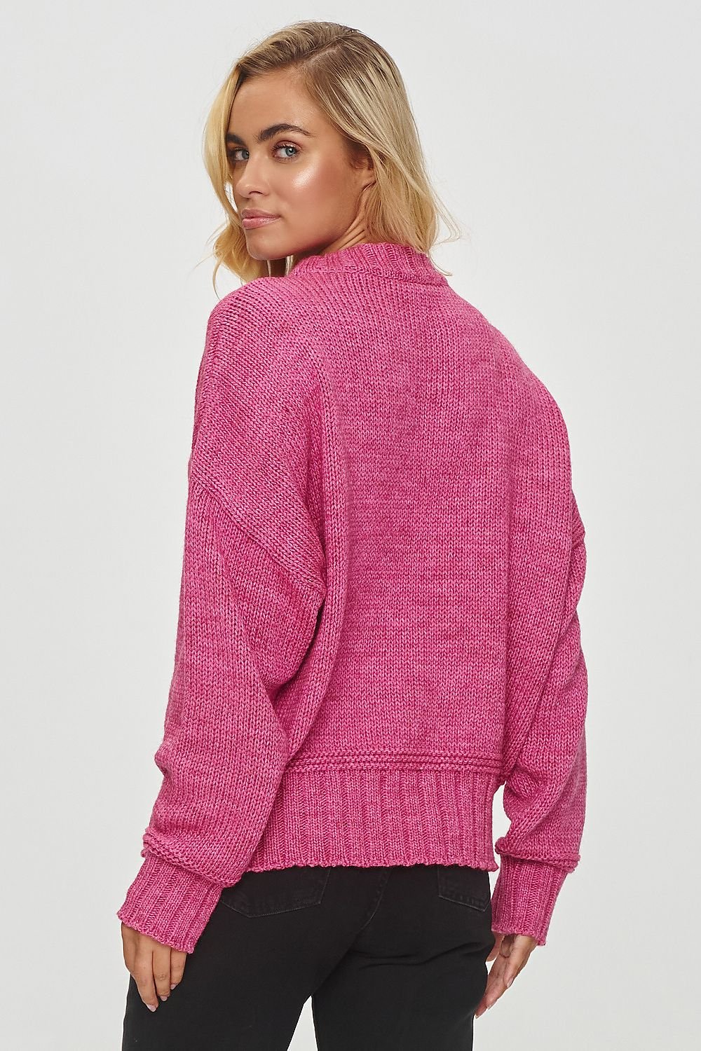 Versatile Warmth Loose-Fit Sweater