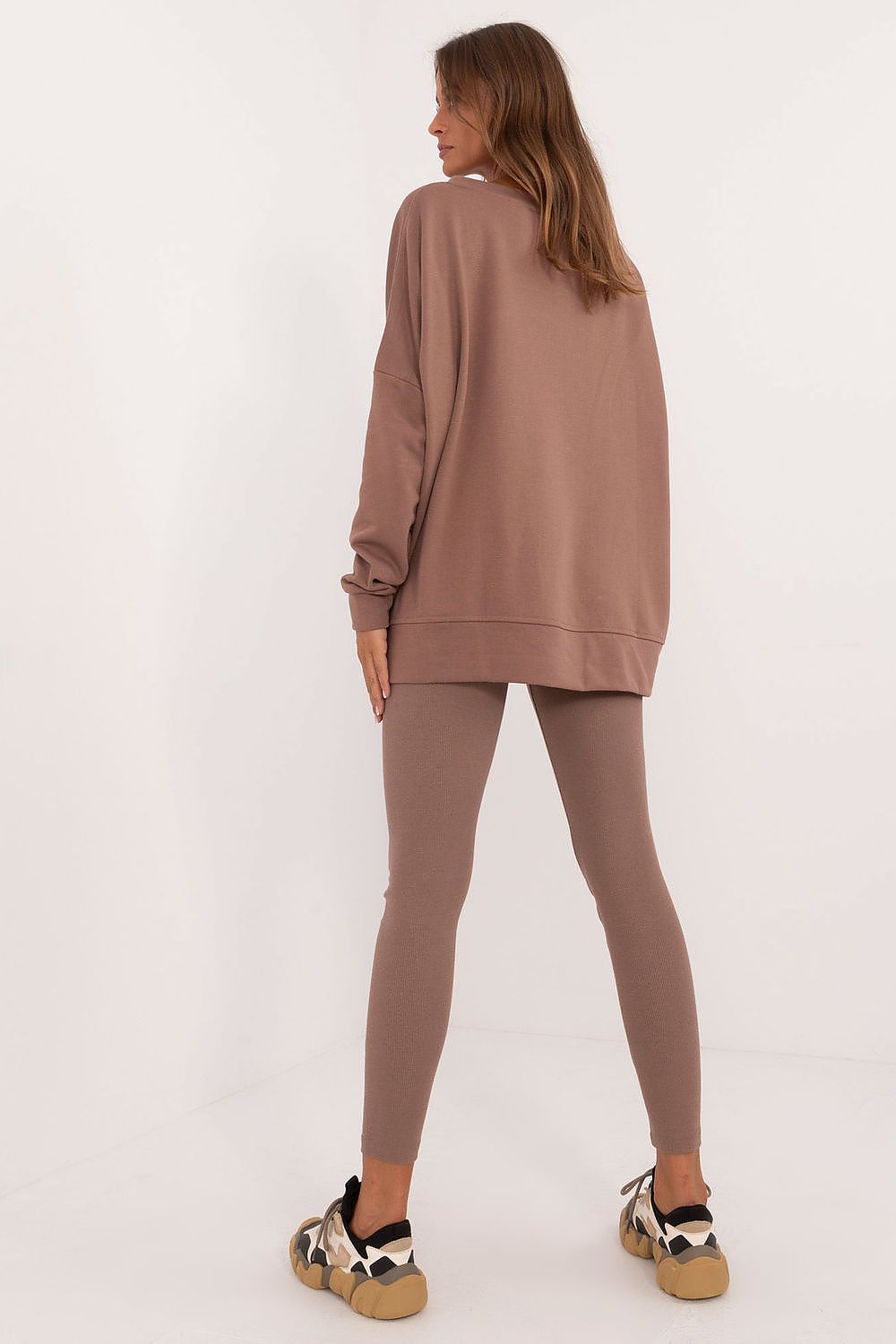 Urban Chill Chic Sweatshirt & Leggings Set