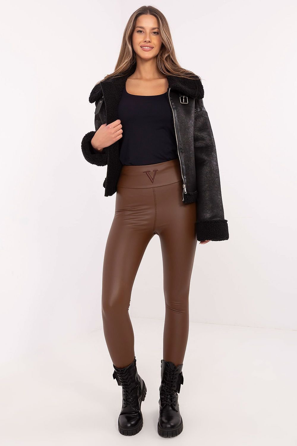 Chic Curve High-Waist Faux Leather Long leggings