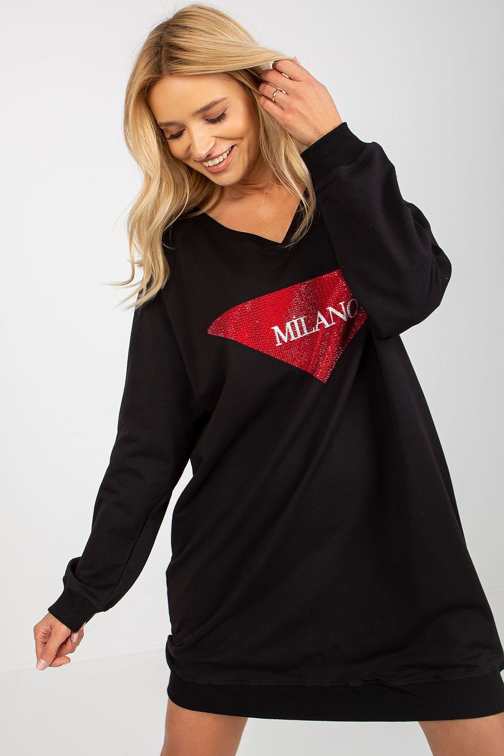 Trendy Longline Women’s Sweatshirt with Studded Print