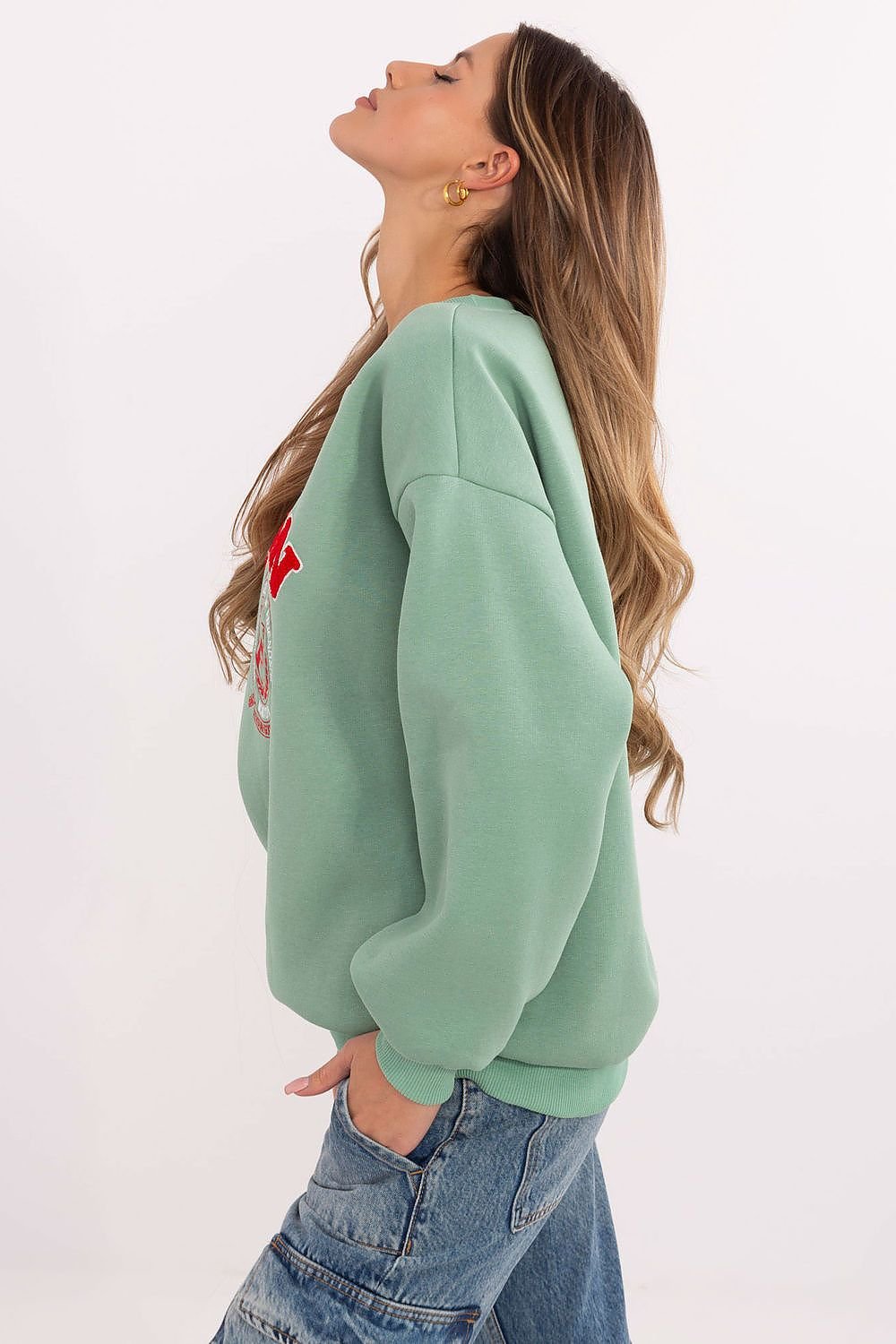 Urban Chic Cozy Sweatshirt – Effortless Style & All-Day Comfort