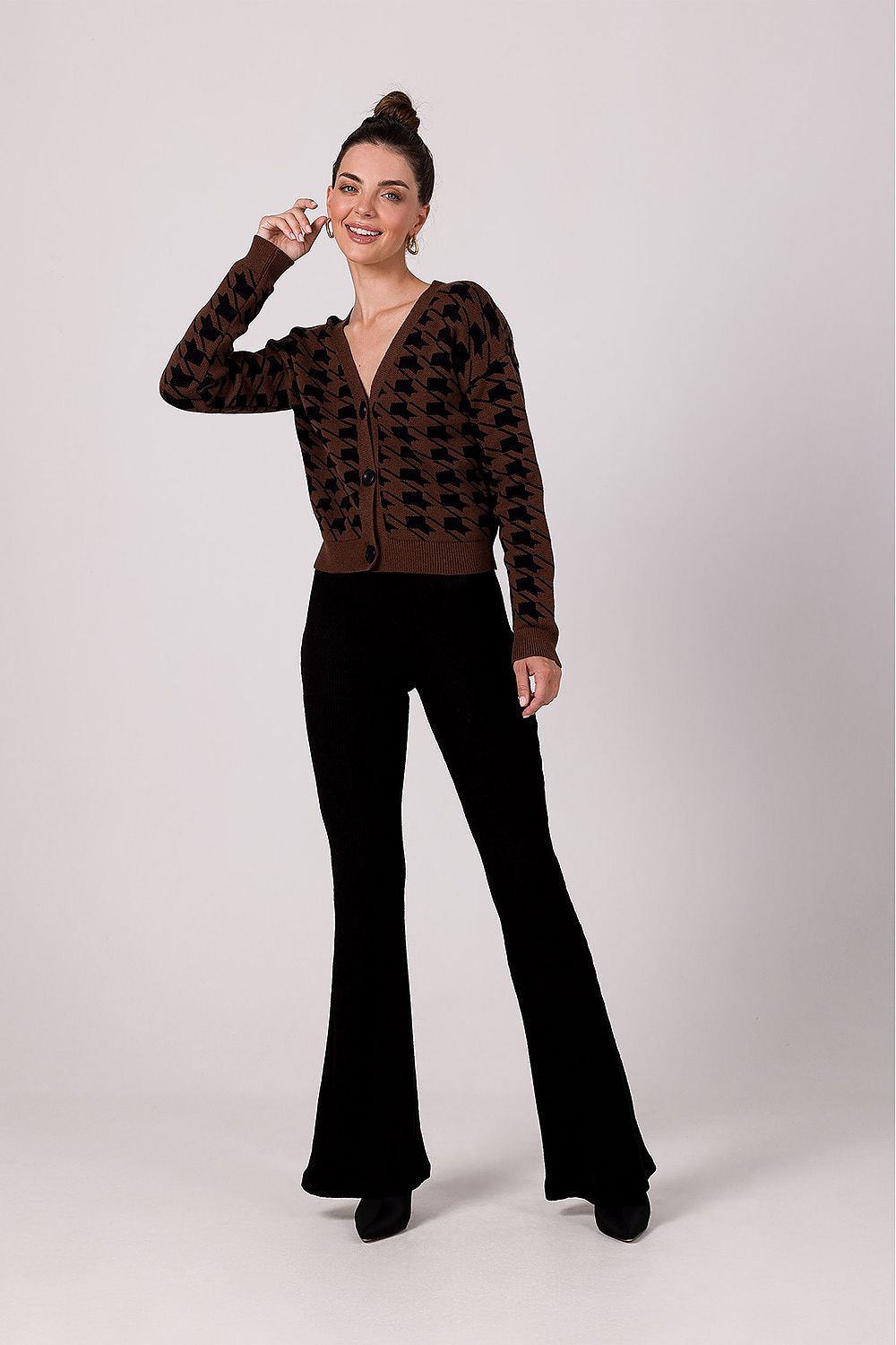 Effortless Elegance Ribbed Pepit Sweater