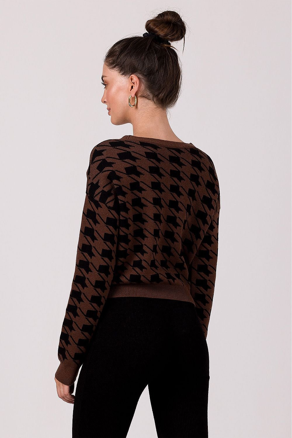 Effortless Elegance Ribbed Pepit Sweater