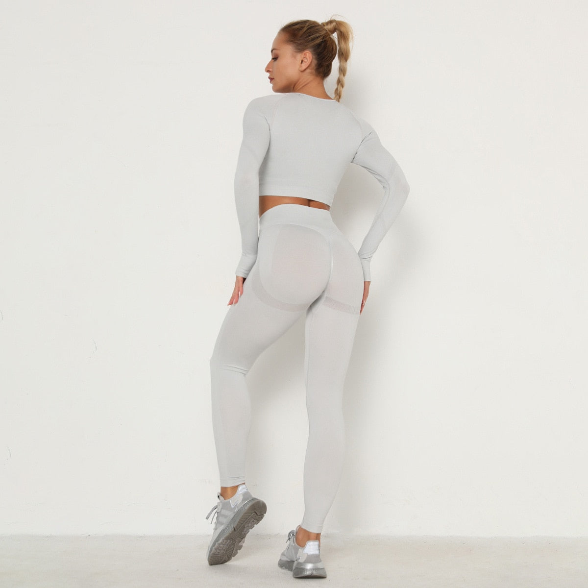 Laya Long Sleeve Seamless Fitness Set - Light Grey / S - Sport Finesse