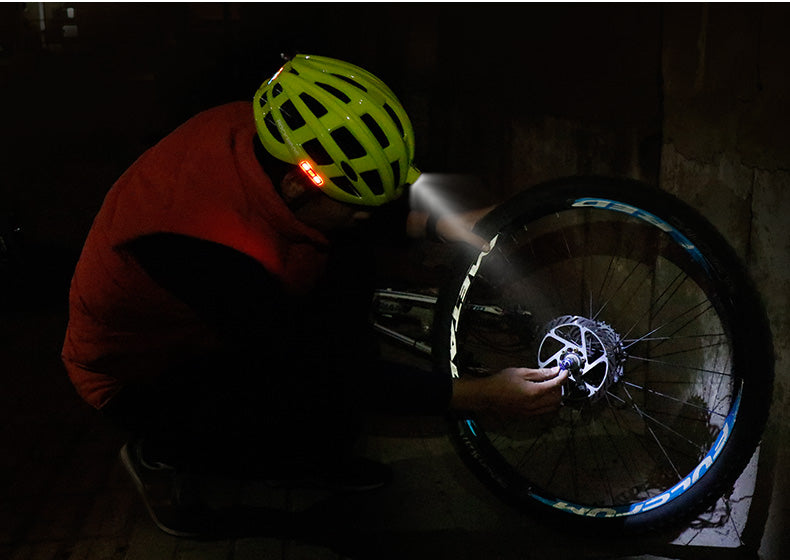 ROCKBROS Rechargeable MTB Cycling Light Helmet - Sport Finesse