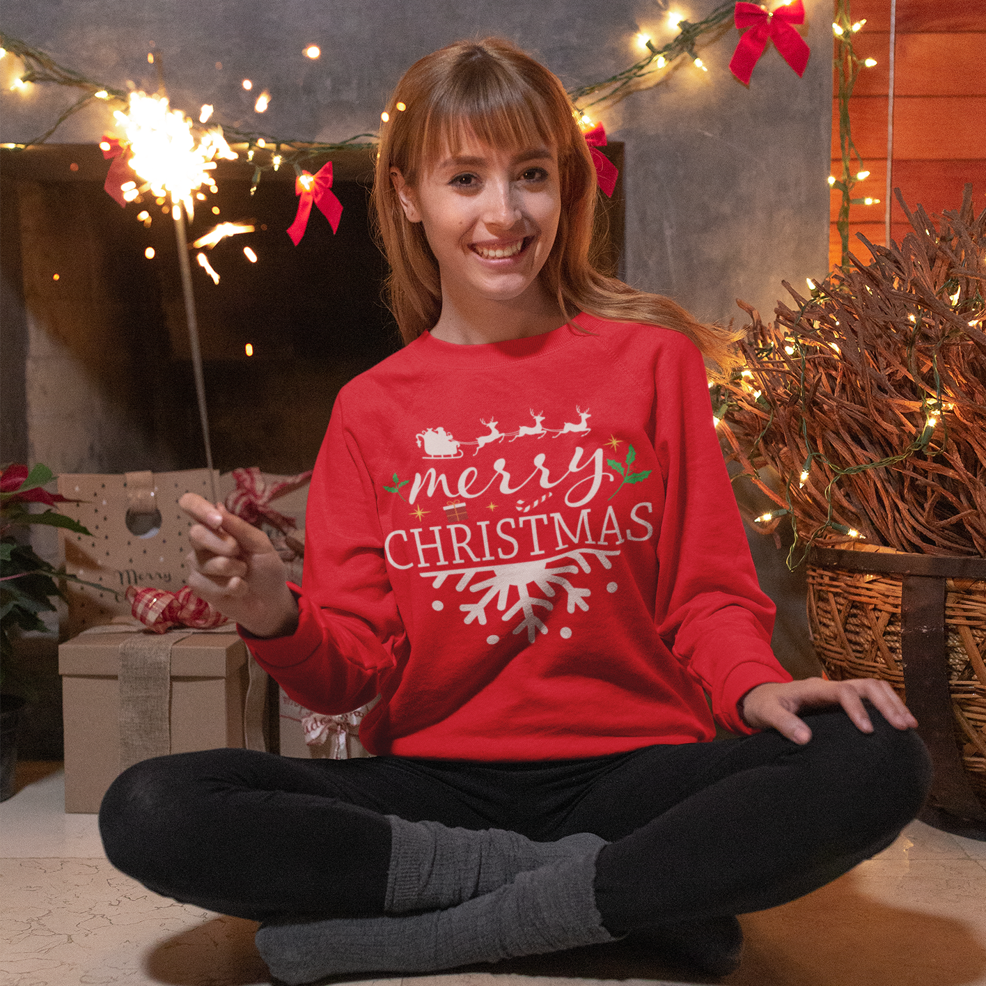 Merry Christmas Sweatshirt - Red / S - Sport Finesse