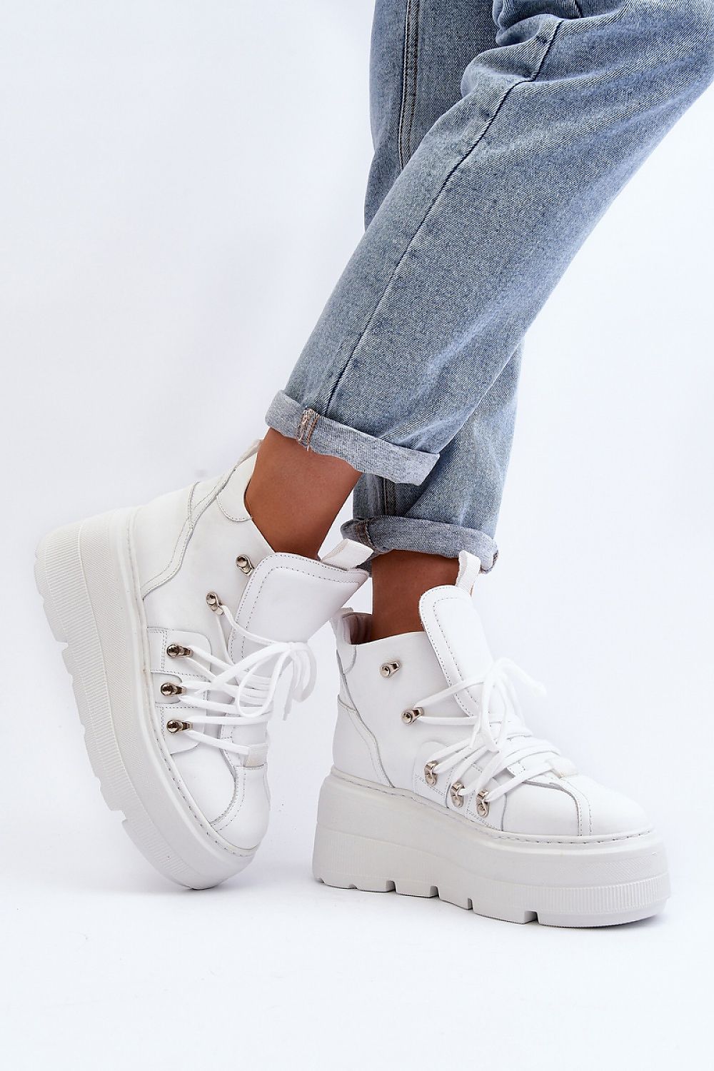 White Spring Style Natural Leather Trainers