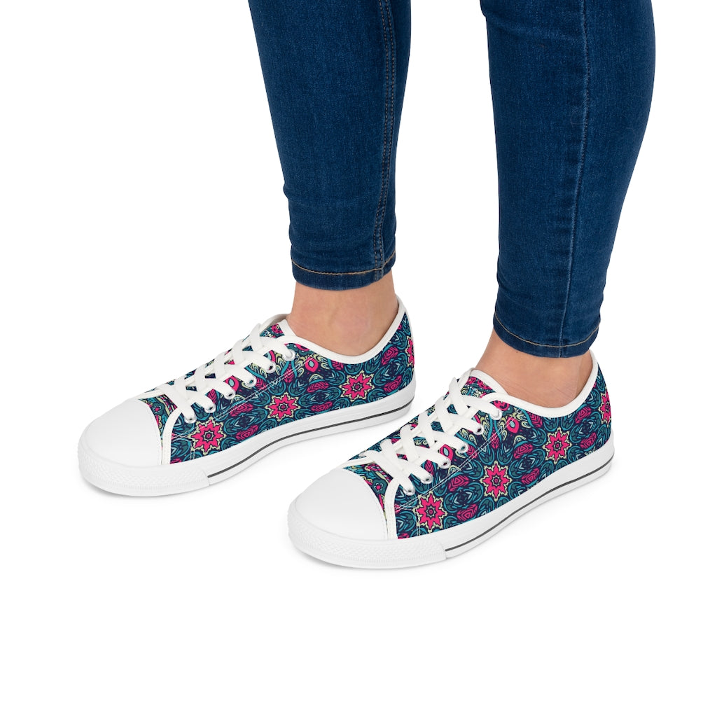 Textile Print Women's Low Top Sneakers - Sport Finesse