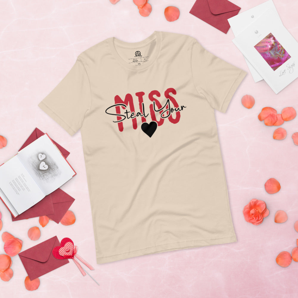 Steal your heart Miss T-Shirt - Soft Cream / XS - Sport Finesse